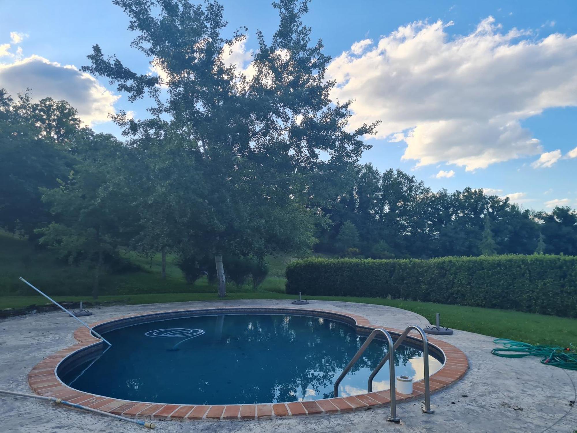 Amandola La Mela Rosa Bed & Breakfast מראה חיצוני תמונה